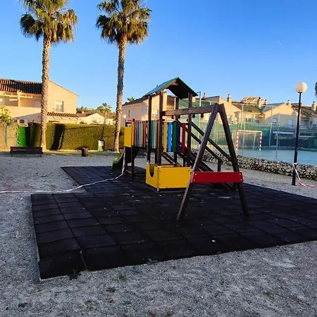 Casa En Campo De Golf Cerca De La Playa Holiday home