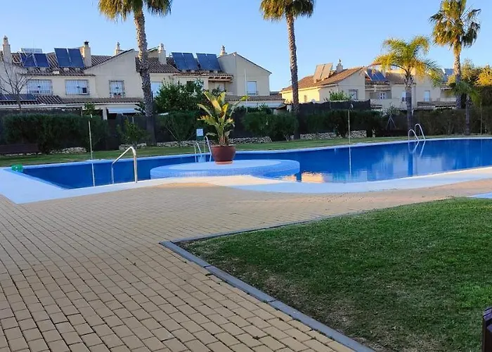 Casa En Campo De Golf Cerca De La Playa