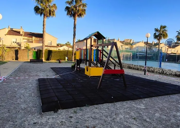 Casa En Campo De Golf Cerca De La Playa Holiday home